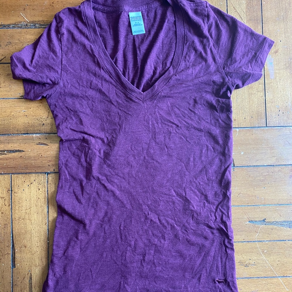 Maroon PINK V-neck shirt!